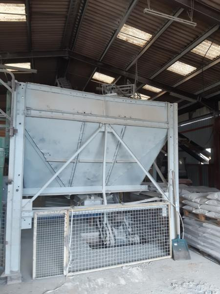 TECHNIPES ENSACHEUSE WEIGHER 400 - Construction equipment: picture 3 TECHNIPES ENSACHEUSE WEIGHER 400 - Construction equipment: picture 3