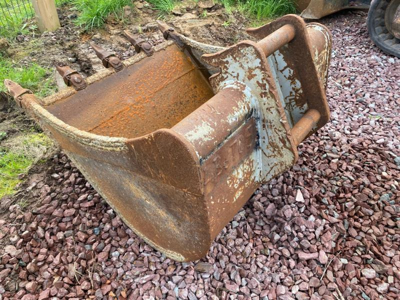 VOLVO 90 CM - Excavator bucket for Construction machinery: picture 4 VOLVO 90 CM - Excavator bucket for Construction machinery: picture 4