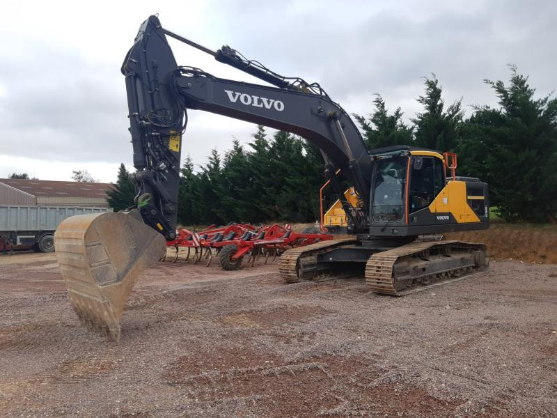 Volvo EC 300EL - Crawler excavator: picture 1 Volvo EC 300EL - Crawler excavator: picture 1