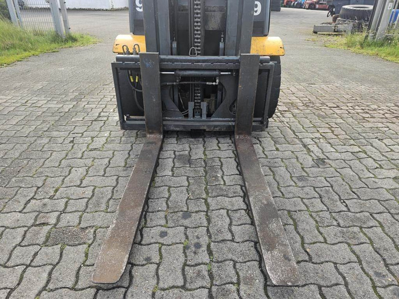 Jungheinrich DFG430S 650DZ - Diesel forklift: picture 5 Jungheinrich DFG430S 650DZ - Diesel forklift: picture 5