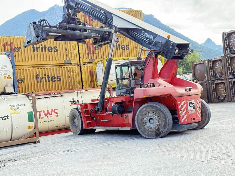 Kalmar DRF400-60C5 - Reach stacker: picture 3 Kalmar DRF400-60C5 - Reach stacker: picture 3