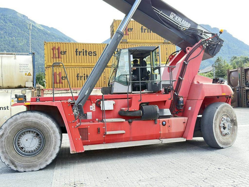 Kalmar DRF400-60C5 - Reach stacker: picture 4 Kalmar DRF400-60C5 - Reach stacker: picture 4