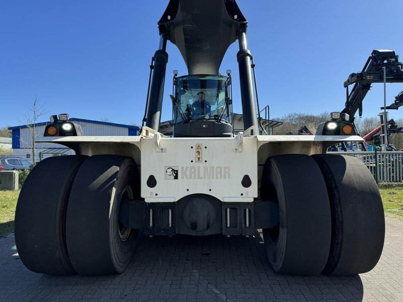 Kalmar DRG450-60S5 - Reach stacker: picture 5 Kalmar DRG450-60S5 - Reach stacker: picture 5