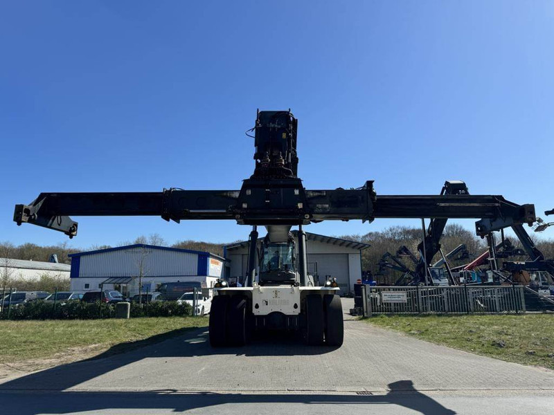 Kalmar DRG450-60S5 - Reach stacker: picture 4 Kalmar DRG450-60S5 - Reach stacker: picture 4