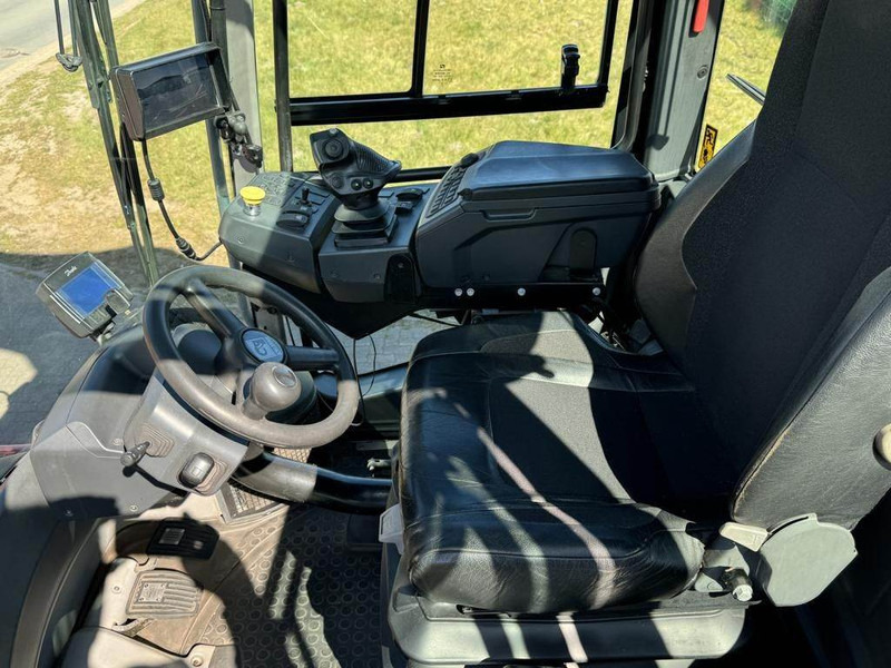 Reach stacker Kalmar DRG450-65S5X: picture 10