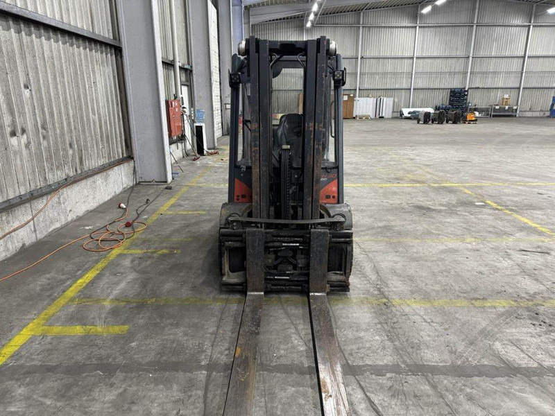 Linde H30D-02 - Diesel forklift: picture 5 Linde H30D-02 - Diesel forklift: picture 5
