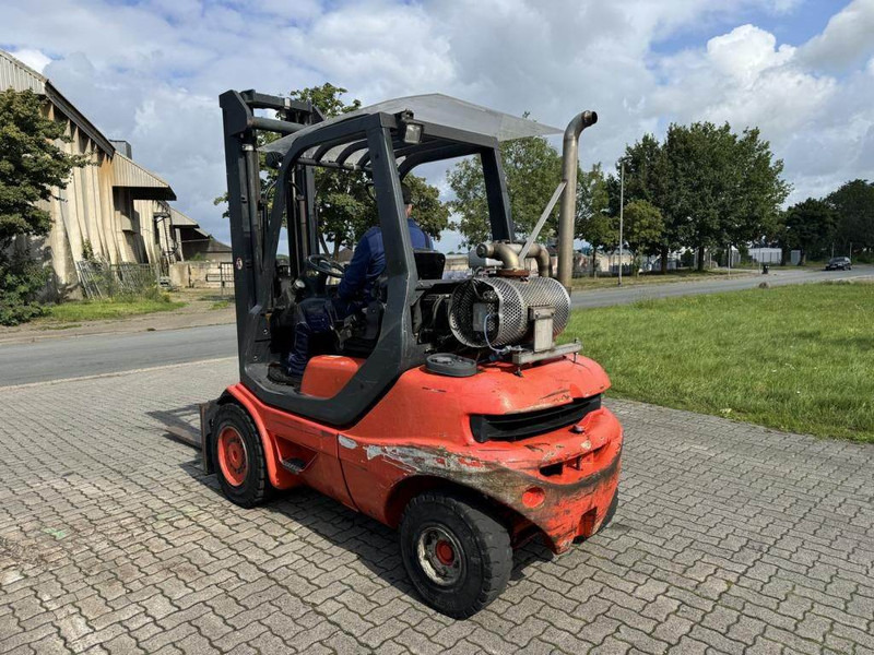 Linde H30D-03 - Diesel forklift: picture 4 Linde H30D-03 - Diesel forklift: picture 4