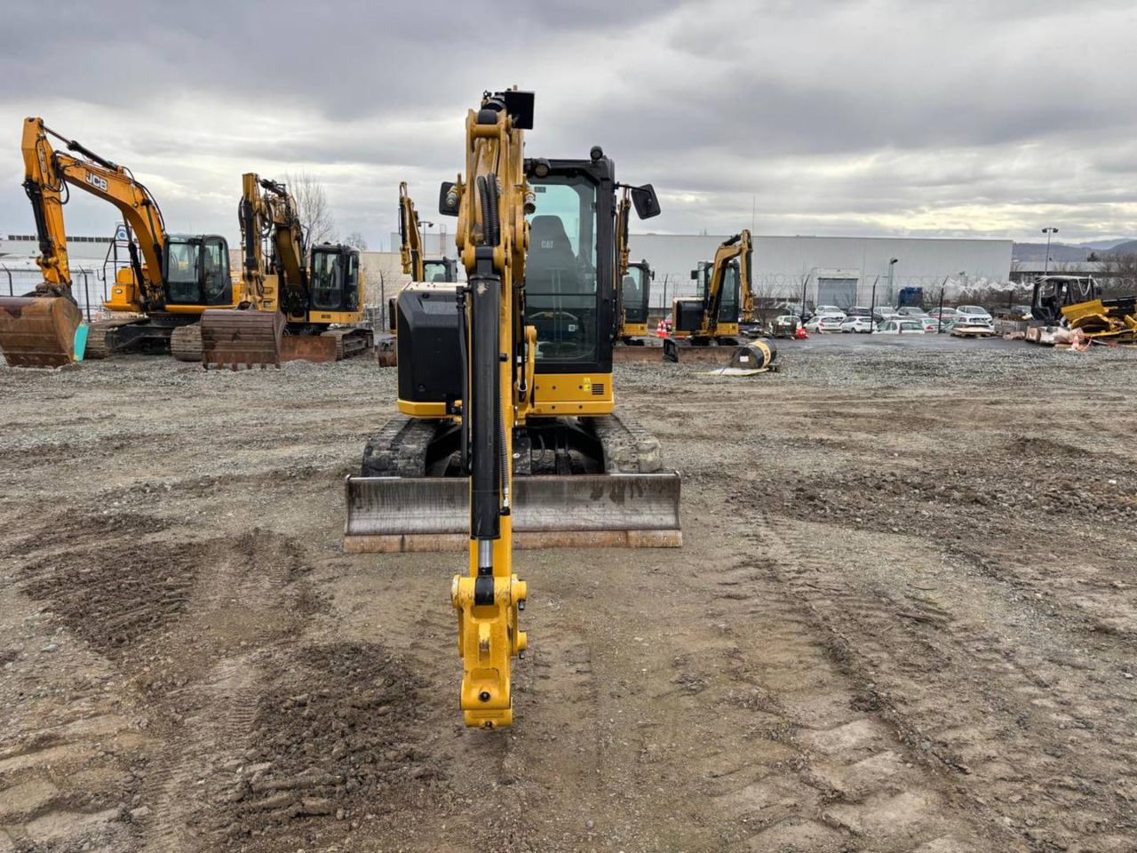 Crawler excavator CAT 305: picture 9