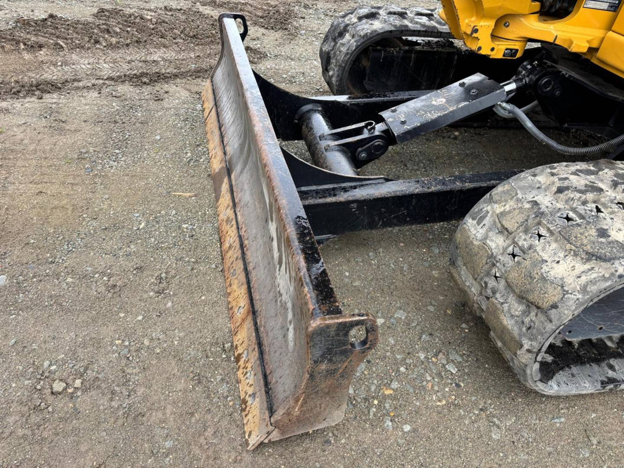 Crawler excavator CAT 305: picture 15