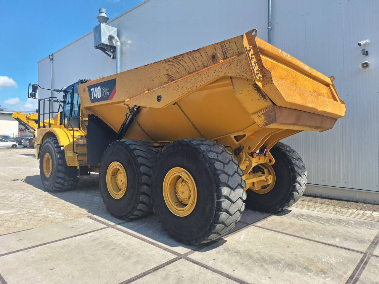 CAT 740GC - Articulated dumper: picture 4 CAT 740GC - Articulated dumper: picture 4