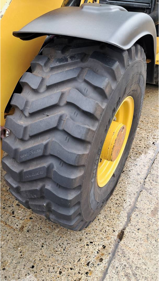 CAT 906 - Wheel loader: picture 4 CAT 906 - Wheel loader: picture 4