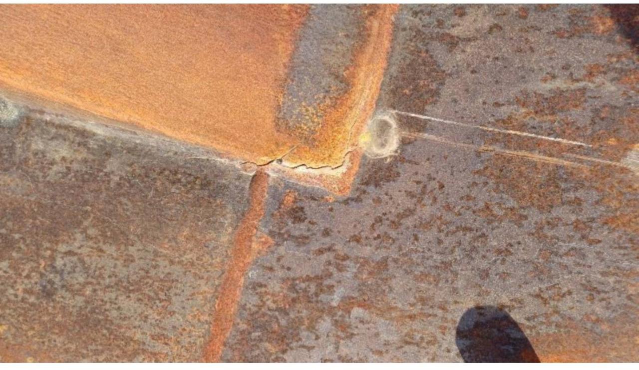 Wheel loader CAT 938M: picture 11