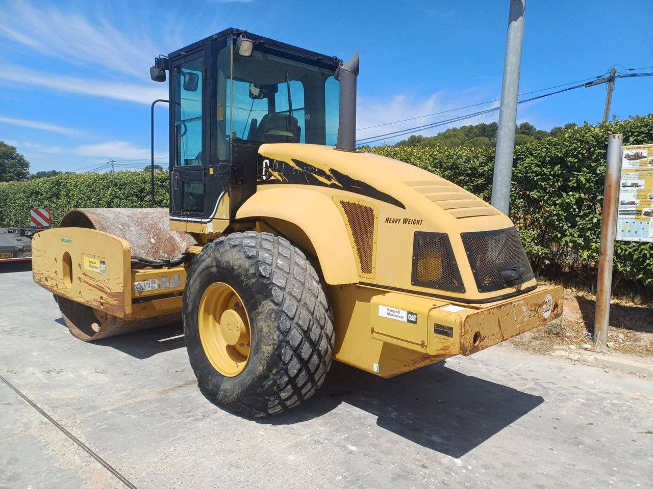 CAT CS573E - Compactor: picture 2 CAT CS573E - Compactor: picture 2