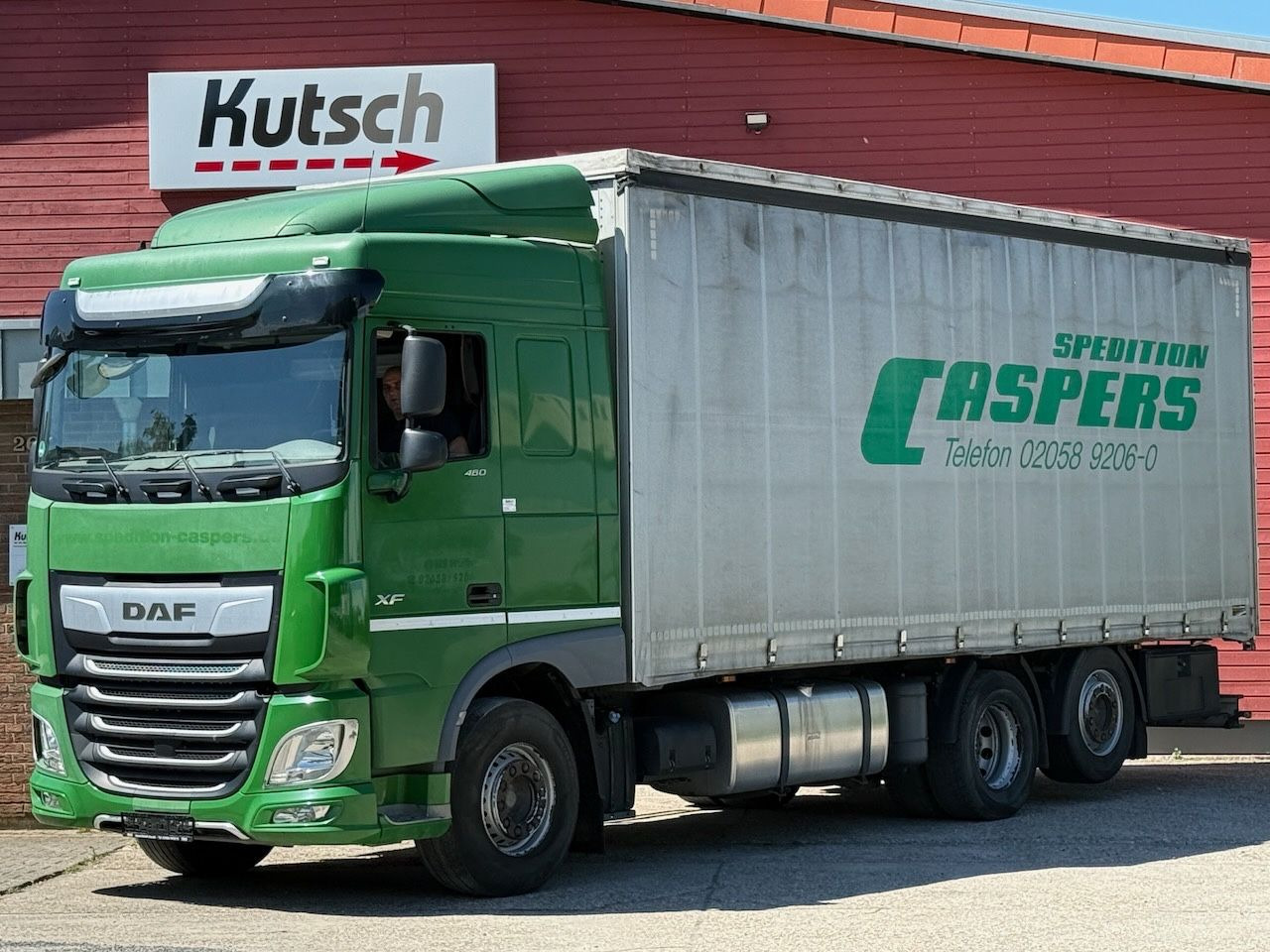 DAF XF 480 Plane 6x2 - Curtainsider truck: picture 1 DAF XF 480 Plane 6x2 - Curtainsider truck: picture 1