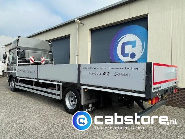 DAF CF 85 .360 4x2 Euro 5 - Open laadbak - Bouwjaar 2012 - Kooi-aap meeneemheftruck - Dropside/ Flatbed truck: picture 5 DAF CF 85 .360 4x2 Euro 5 - Open laadbak - Bouwjaar 2012 - Kooi-aap meeneemheftruck - Dropside/ Flatbed truck: picture 5