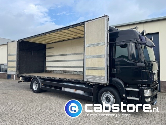 MAN TGS 18.360 4X2 BL Euro 4 - zijlader - Bouwjaar 2008 - Automaat - 2.000 kg laadklep - AHW koppeling - Box truck: picture 5 MAN TGS 18.360 4X2 BL Euro 4 - zijlader - Bouwjaar 2008 - Automaat - 2.000 kg laadklep - AHW koppeling - Box truck: picture 5
