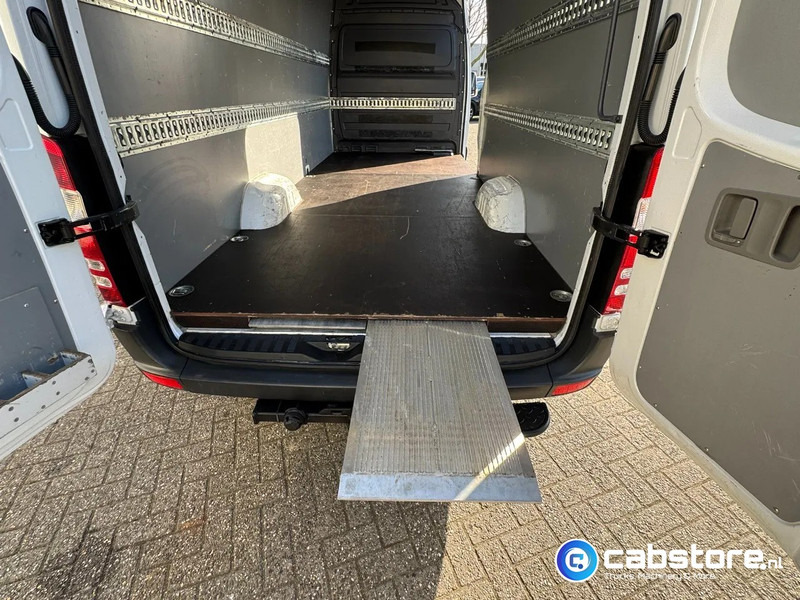 Mercedes-Benz Sprinter 316 CDI L3/H2 316 CDI Euro 5 - L3/H2 - Automaat - Geïntegreerde rijplaten in vloer - Bearlock - Year 2015 - Panel van: picture 5 Mercedes-Benz Sprinter 316 CDI L3/H2 316 CDI Euro 5 - L3/H2 - Automaat - Geïntegreerde rijplaten in vloer - Bearlock - Year 2015 - Panel van: picture 5