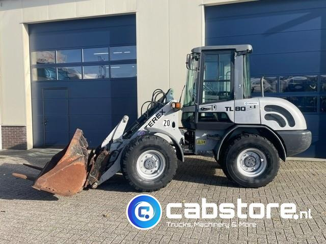 Terex TL 80 Wiellader - Bouwjaar 2008 - Urenstand 7490 - Palletvorken + Laadschop - Deutz Diesel - Wheel loader: picture 4 Terex TL 80 Wiellader - Bouwjaar 2008 - Urenstand 7490 - Palletvorken + Laadschop - Deutz Diesel - Wheel loader: picture 4