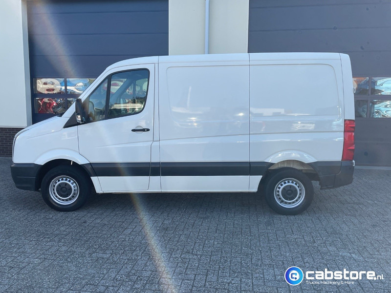 Volkswagen Crafter 2.5 TDI 90 Pk - Bouwjaar 2008 - Km 177.246 - Airco - Trekhaak - 6 Speed handgeschakeld - 2 zitplaatsen - Small van: picture 5 Volkswagen Crafter 2.5 TDI 90 Pk - Bouwjaar 2008 - Km 177.246 - Airco - Trekhaak - 6 Speed handgeschakeld - 2 zitplaatsen - Small van: picture 5