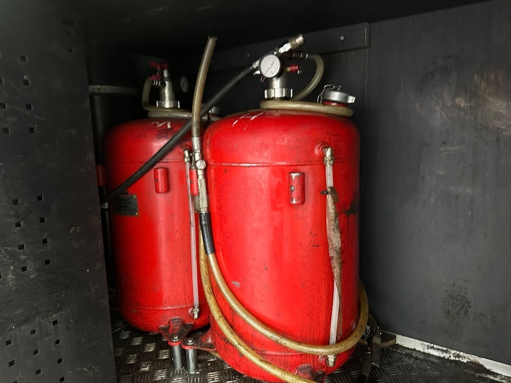 Panel van Iveco Daily 50C18A8 huoltoauto: picture 8