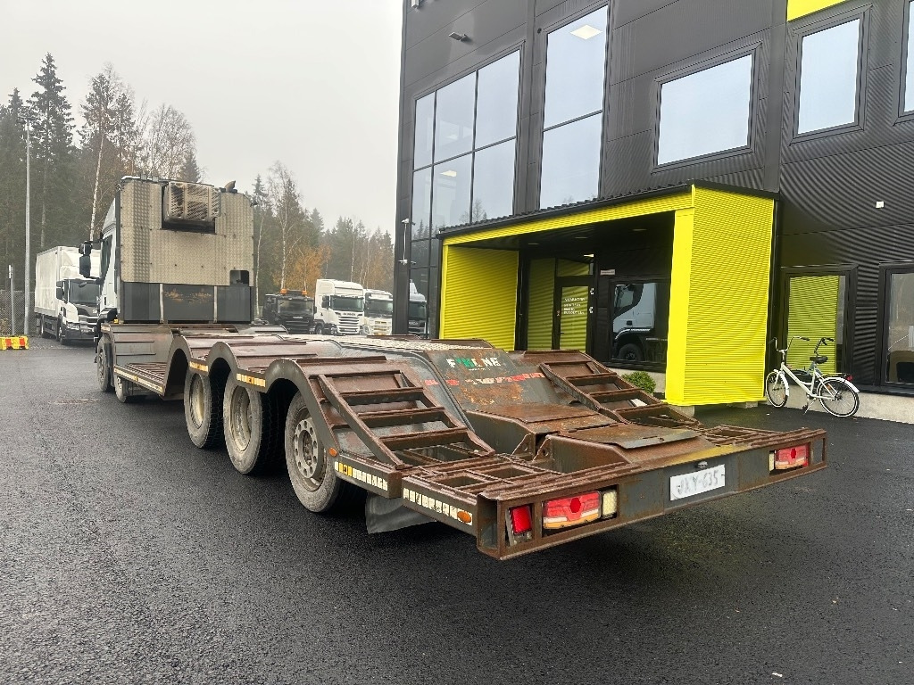 Iveco Trakker AT410T500 10x4  - Timber truck: picture 5 Iveco Trakker AT410T500 10x4  - Timber truck: picture 5