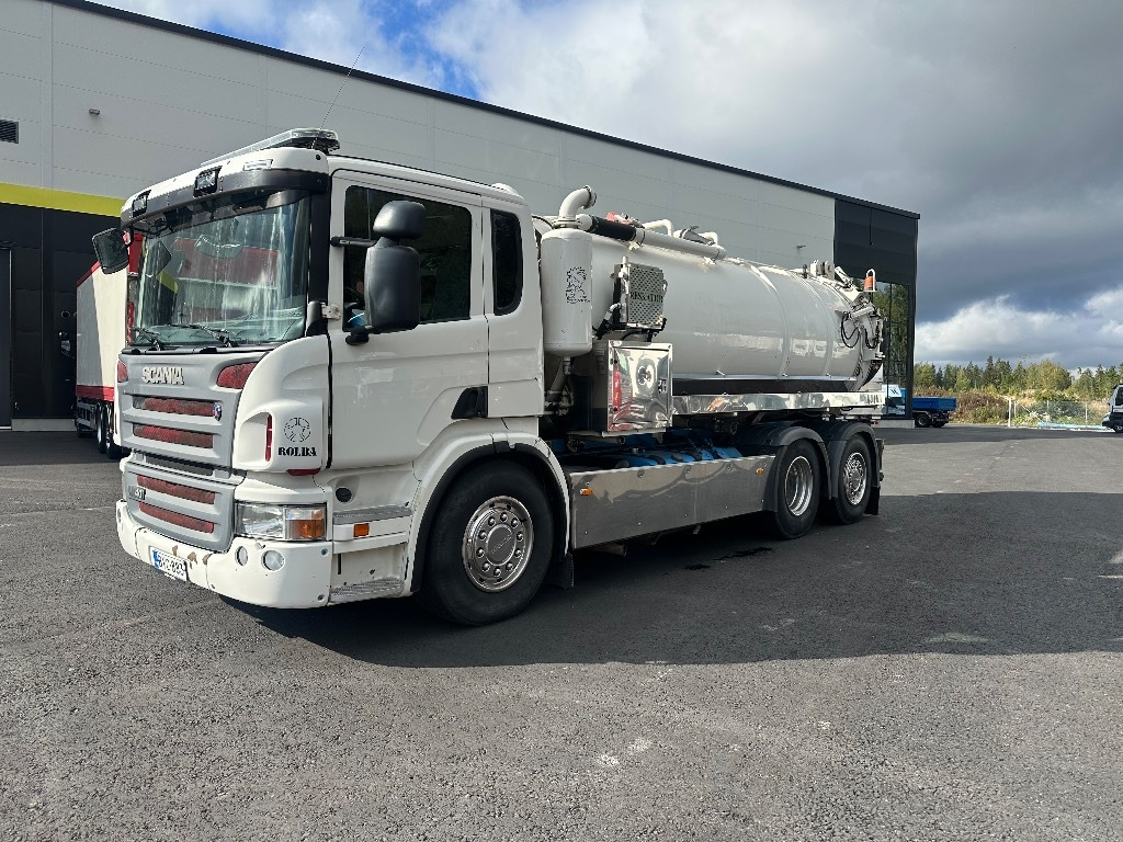 Scania P340 6x2*4 - Vacuum truck: picture 1 Scania P340 6x2*4 - Vacuum truck: picture 1