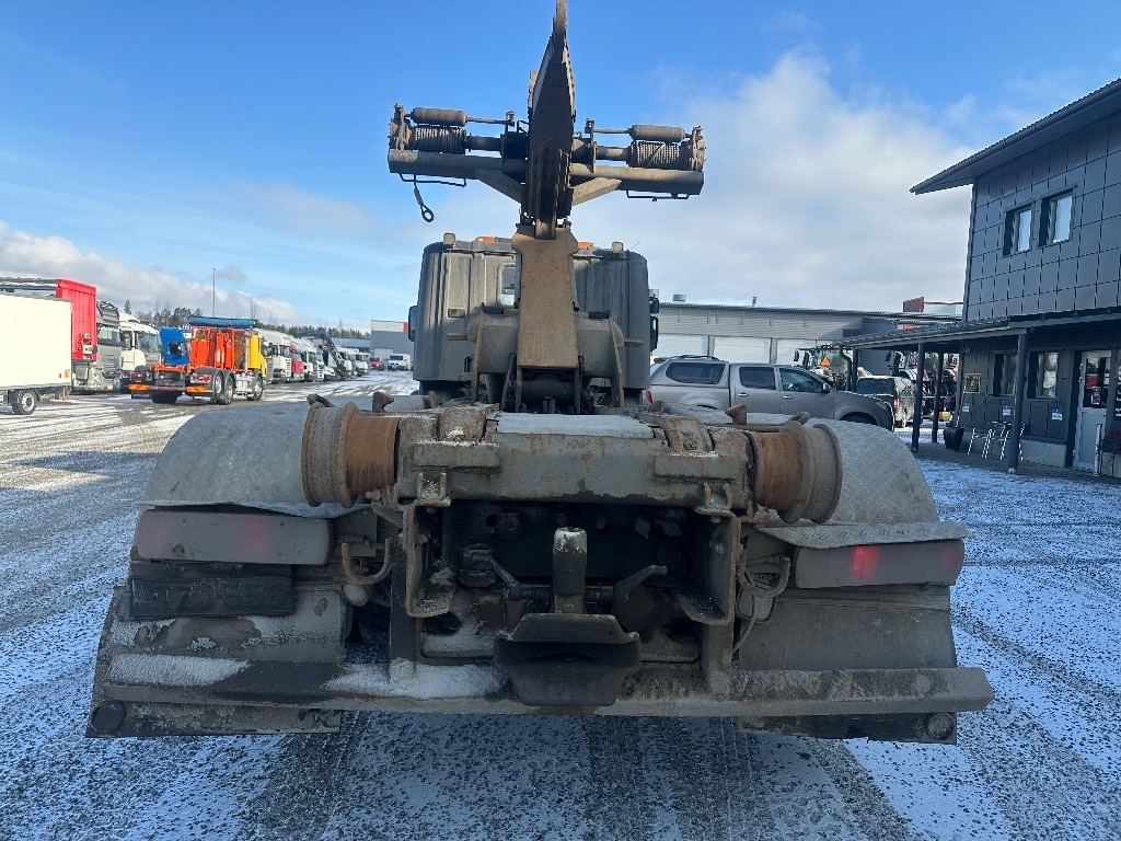 Scania P420 6x2*4 - Hook lift truck: picture 3 Scania P420 6x2*4 - Hook lift truck: picture 3