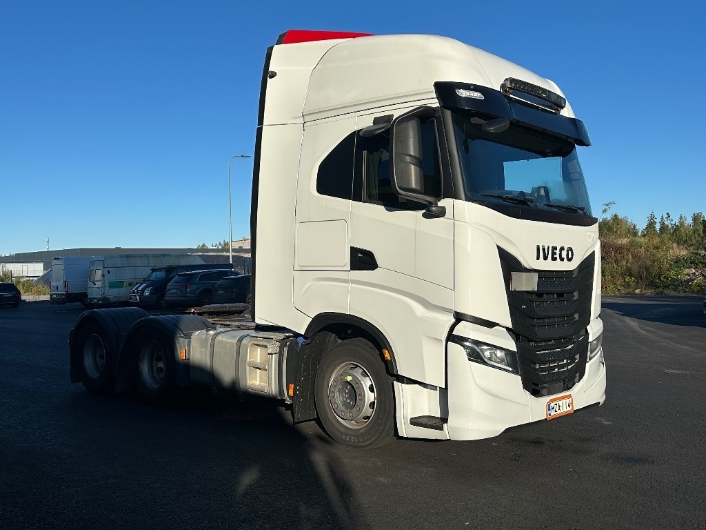 Iveco S-Way AS440X57 TZ/P 6x4 HCT - Tractor unit: picture 3 Iveco S-Way AS440X57 TZ/P 6x4 HCT - Tractor unit: picture 3