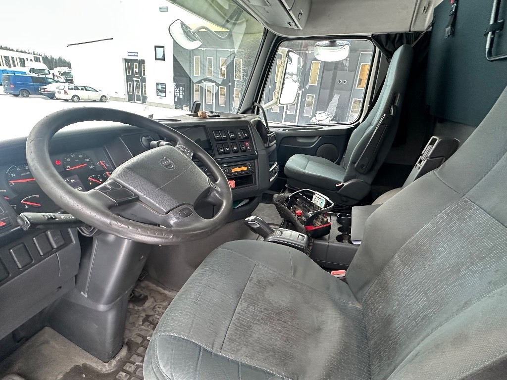 Volvo FH 13 500hv 8x4*4  on lease Volvo FH 13 500hv 8x4*4: picture 8