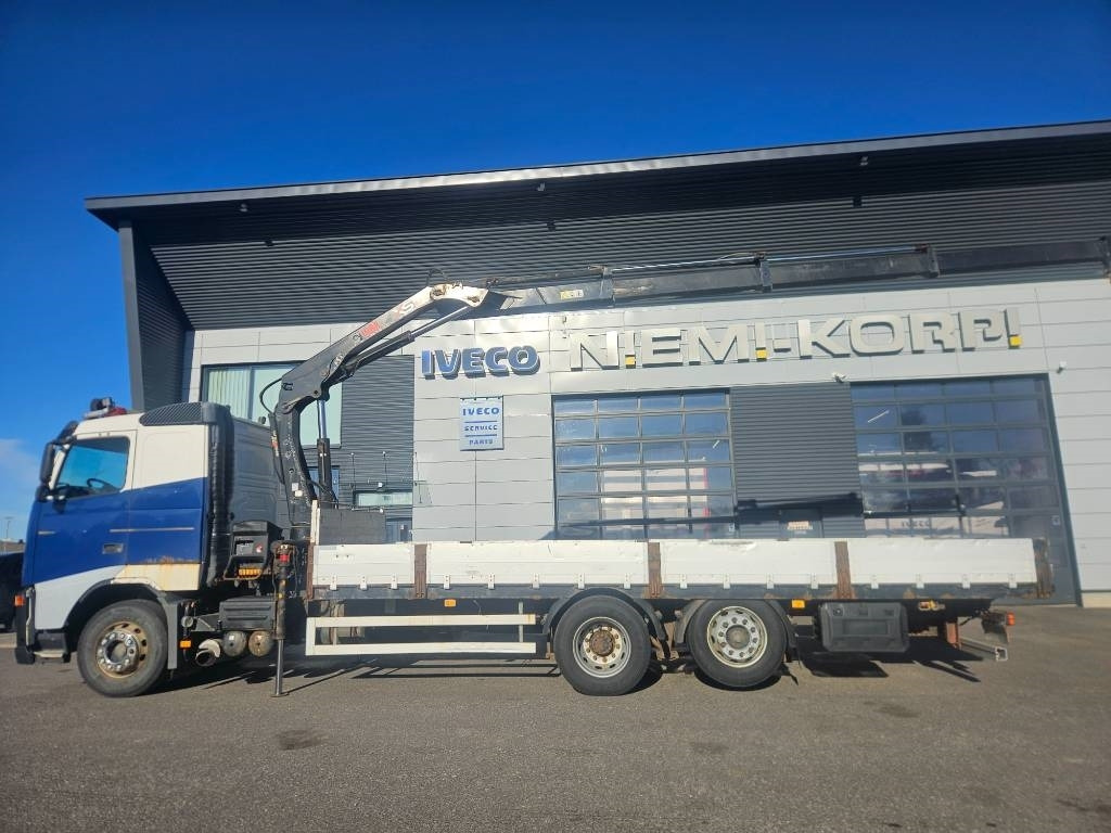 Volvo FH12 6x2 Hiab 166 kympitys 2029 asti - Crane truck: picture 5 Volvo FH12 6x2 Hiab 166 kympitys 2029 asti - Crane truck: picture 5