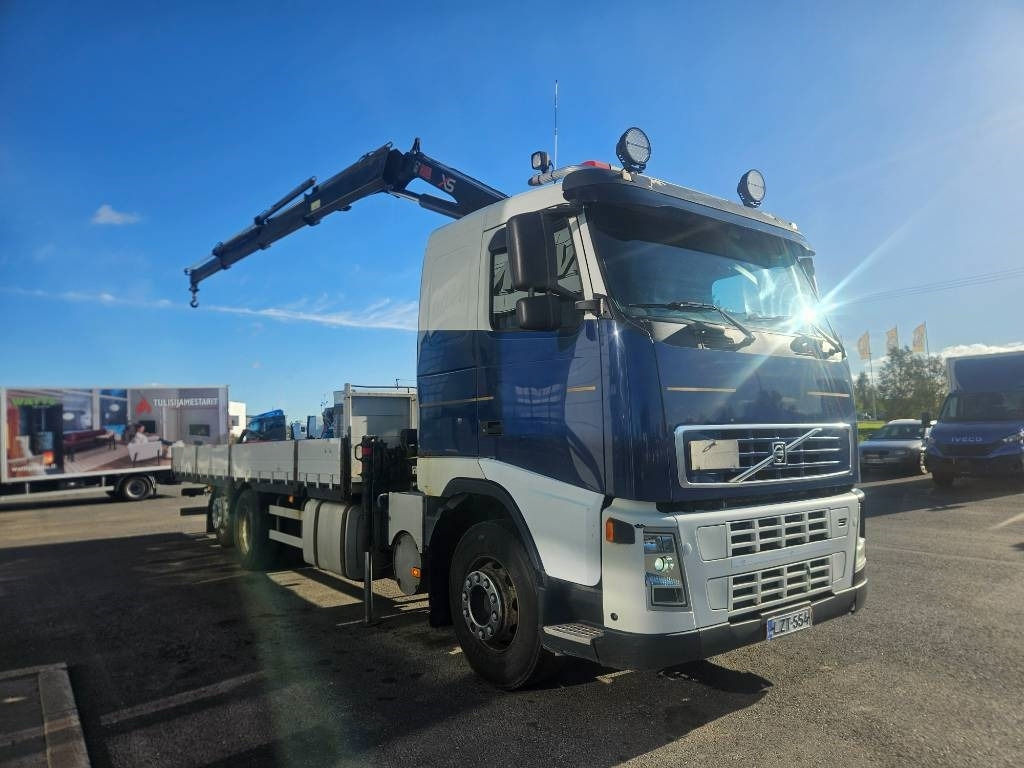 Volvo FH12 6x2 Hiab 166 kympitys 2029 asti - Crane truck: picture 2 Volvo FH12 6x2 Hiab 166 kympitys 2029 asti - Crane truck: picture 2