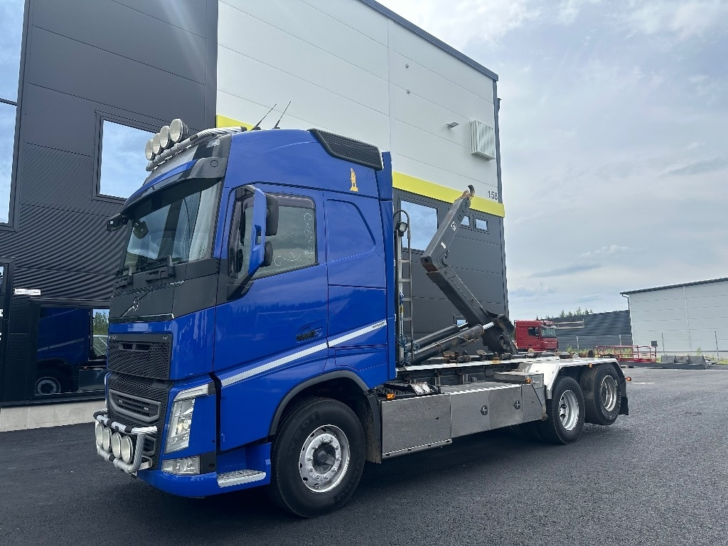 Volvo FH13 540 6x2 Manuaali - Hook lift truck: picture 1 Volvo FH13 540 6x2 Manuaali - Hook lift truck: picture 1