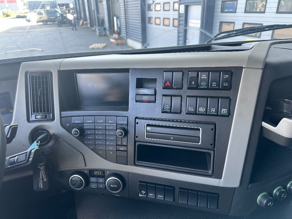 Cable system truck Volvo FM 500 6x2: picture 19