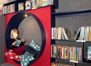 Daimler MOBILE CLASSROOM, EDUCATIONAL, OR LIBRARY BUS - Double-decker bus: picture 5 Daimler MOBILE CLASSROOM, EDUCATIONAL, OR LIBRARY BUS - Double-decker bus: picture 5