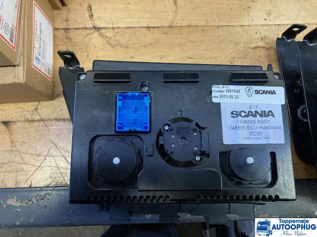 Scania ECU GMS P/N: 2148226 / 2559113 - ECU for Truck: picture 4 Scania ECU GMS P/N: 2148226 / 2559113 - ECU for Truck: picture 4