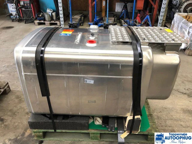 Scania Tank 540 P/N: 2132703 - Fuel tank for Truck: picture 3 Scania Tank 540 P/N: 2132703 - Fuel tank for Truck: picture 3