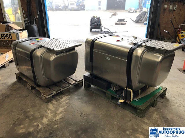 Scania Tank 540 P/N: 2132703 - Fuel tank for Truck: picture 1 Scania Tank 540 P/N: 2132703 - Fuel tank for Truck: picture 1