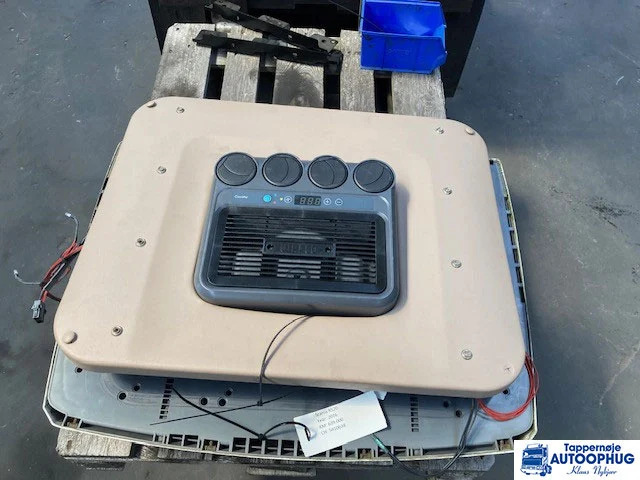 Scania Waeco aircooler - Cab and interior for Truck: picture 3 Scania Waeco aircooler - Cab and interior for Truck: picture 3