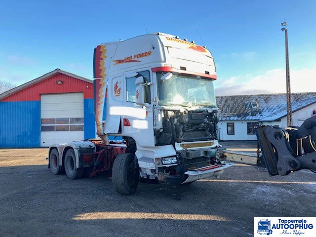 Scania R520 6X2 ONLY FOR PARTS - Tractor unit: picture 1 Scania R520 6X2 ONLY FOR PARTS - Tractor unit: picture 1