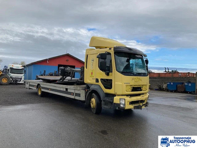 Volvo FL240 - Dropside/ Flatbed truck: picture 2 Volvo FL240 - Dropside/ Flatbed truck: picture 2