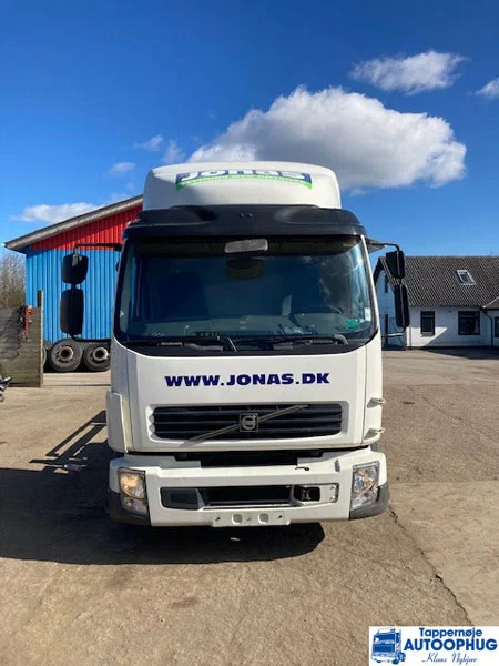 Volvo FL240 euro5 - Dropside/ Flatbed truck: picture 1 Volvo FL240 euro5 - Dropside/ Flatbed truck: picture 1