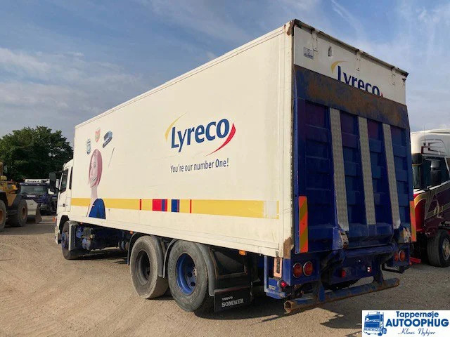 Volvo FM 340 6X2 Box - Box truck: picture 2 Volvo FM 340 6X2 Box - Box truck: picture 2