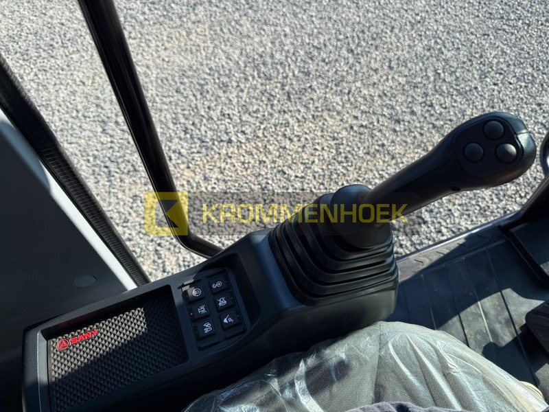 New Crawler excavator Sany SY 135 C: picture 18