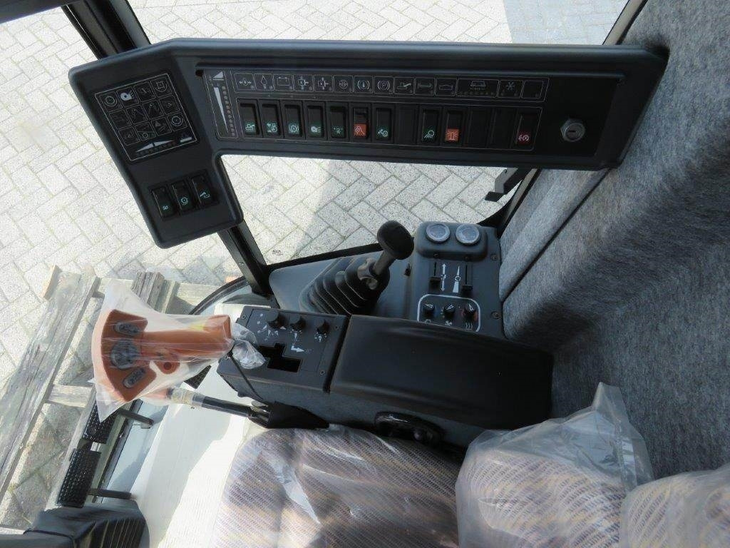 New Holland TX  on lease New Holland TX: picture 20