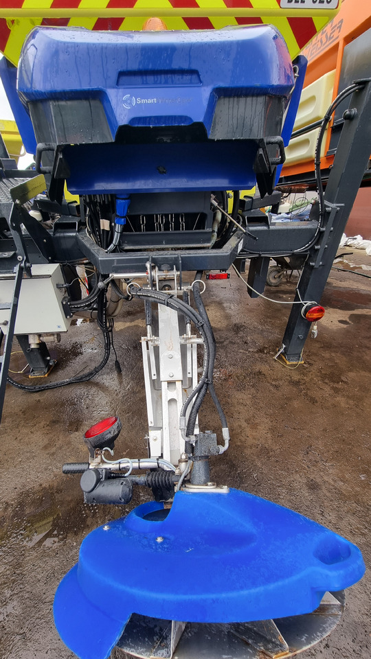 SCHMIDT Stratos Nido B70-42 - Sand/ Salt spreader for Sand/ Salt spreader: picture 4 SCHMIDT Stratos Nido B70-42 - Sand/ Salt spreader for Sand/ Salt spreader: picture 4