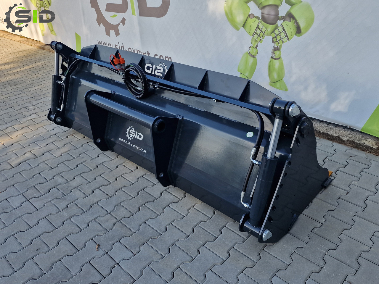 SID Klappschaufel 4in1 / Godet 4en1 multifonction / 4in1 multipurpose bucket 1,4 m - Loader bucket for Construction machinery: picture 5 SID Klappschaufel 4in1 / Godet 4en1 multifonction / 4in1 multipurpose bucket 1,4 m - Loader bucket for Construction machinery: picture 5