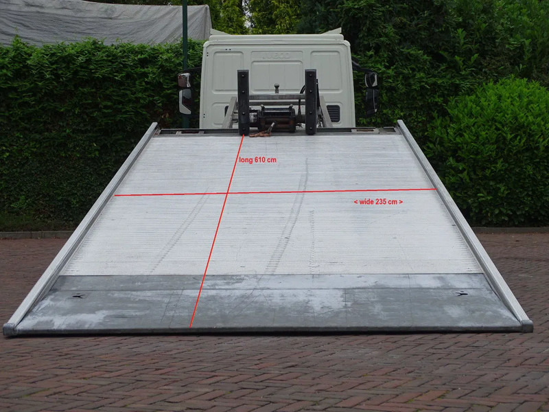 Iveco Eurocargo 12.250 AUT LEER CAM CAMPERUNIT TKM 31000 - Tow truck: picture 4 Iveco Eurocargo 12.250 AUT LEER CAM CAMPERUNIT TKM 31000 - Tow truck: picture 4