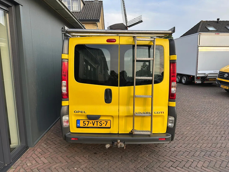 Opel Vivaro 2.0CDTI 84KW 2.9 TON L2H1 3ZITS AIRCO IMPERIAL - Small van: picture 4 Opel Vivaro 2.0CDTI 84KW 2.9 TON L2H1 3ZITS AIRCO IMPERIAL - Small van: picture 4