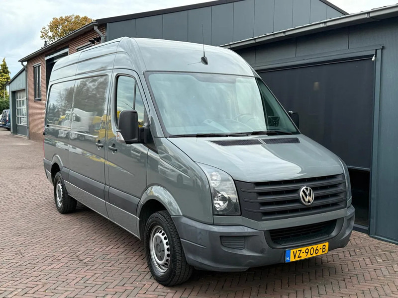 Volkswagen Crafter 50 2.0 136 PK 3 zits Airco Cruise Camera Navigatie Nette Auto! 11/2015 - Panel van: picture 1 Volkswagen Crafter 50 2.0 136 PK 3 zits Airco Cruise Camera Navigatie Nette Auto! 11/2015 - Panel van: picture 1
