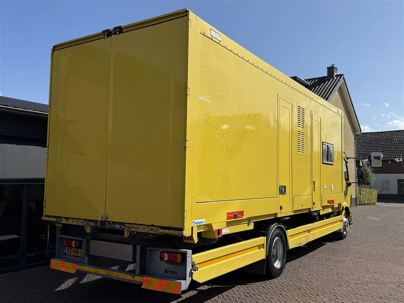 Volvo FL 12.240 2x bed Stand Airco Douche wasbak Heater w.o box - Box truck: picture 3 Volvo FL 12.240 2x bed Stand Airco Douche wasbak Heater w.o box - Box truck: picture 3